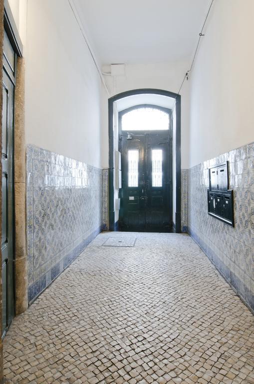 Old Town Lx Suites Lisbon Exterior photo